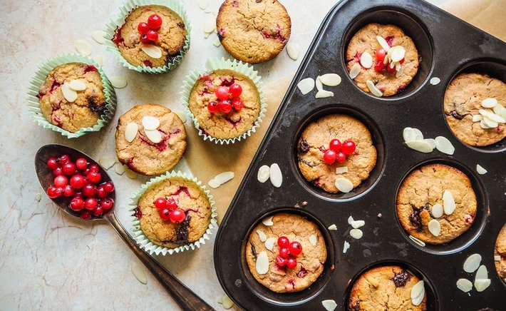 Baking with Almond Flour: What Works and What Does Not